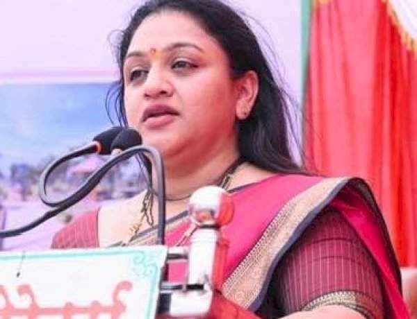 गणेश घाटासाठी निधी आमदार निलेश राणेंमुळेच, श्रेय लाटण्याचा प्रयत्न अयोग्य - प्राजक्ता बांदेकर 