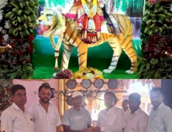 रेडी येथे सप्ताहानिनित्त श्री. माऊली देवीचे व्याघ्रेश्वरी रूपात' दर्शन....जिल्हा पोलीस अधीक्षक मोहन दहिकर यांनी घेतले दर्शन