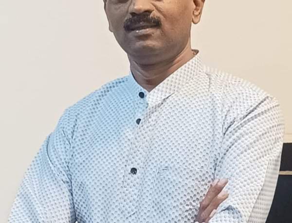 जमीन दलालीच्या आरोपांवर संजू परब यांनी पुरावे द्यावेत - मनसेची मागणी