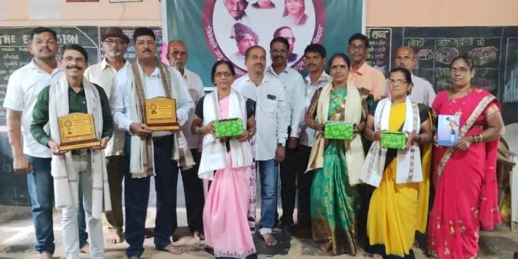 शिक्षकांनी ग्रामीण भागातील मुलांची गुणवत्ता वाढविण्यासाठी प्रयत्न करणे गरजेचे : मधुकर मातोंडकर. बावशी येथे शिक्षक गौरव सोहळा संपन्न.