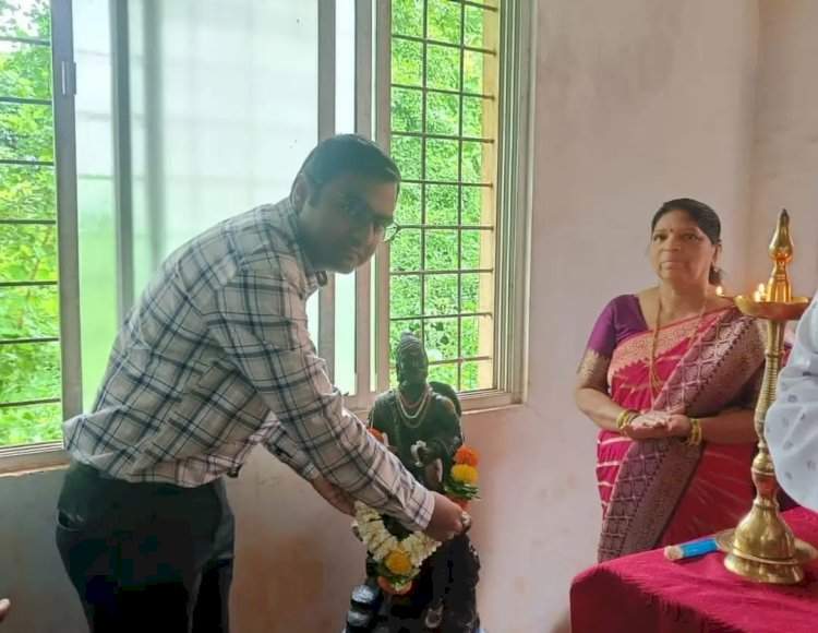 वेंगुर्ला येथे आदित्य हळदणकर मित्रमंडळाच्या वतीने आयोजित रक्तदान शिबिरास उत्स्फूर्त प्रतिसाद.