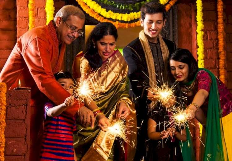 धनत्रयोदशी ते भाऊबीज अशी साजरी होते दिवाळी !