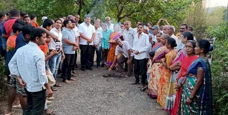 आ.वैभव नाईक यांच्या माध्यमातून पांग्रड गावात विविध कामांची भूमिपूजने.