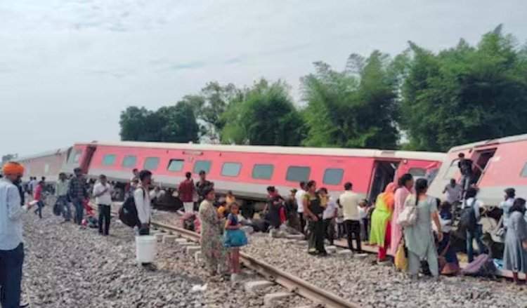उत्तरप्रदेशमध्ये दिब्रुगड एक्स्प्रेसचा भीषण अपघात; ट्रेनचे डब्बे रुळावरुन घसरले. ४ जणांचा मृत्यू; अनेकजण जखमी.