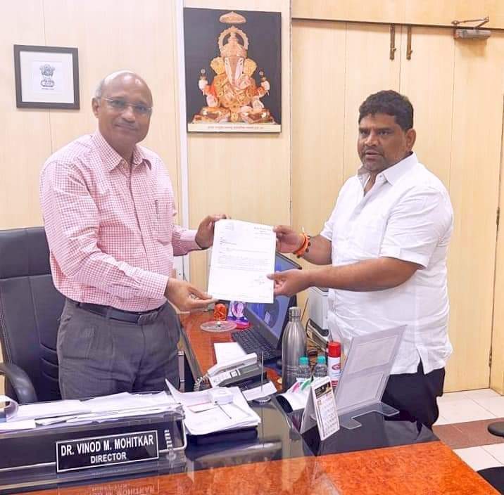 मालवण शासकीय तंत्रनिकेतन येथील अतिथी अधिव्याख्यात्यांना पुन्हा सेवेमध्ये सामावून घ्या : आ.वैभव नाईक. आ.वैभव नाईक यांची तंत्रशिक्षण संचालनालयाचे संचालक डॉ.विनोद मोहितकर यांच्याकडे मागणी.