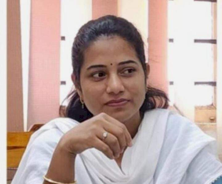 सावंतवाडी नगरपालिका मुख्याधिकारी अश्विनी पाटील यांची बदली