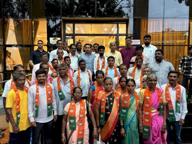 देवगड येथील पाटगाव सहकार क्षेत्रातील पदाधिकाऱ्यांचा भाजपामध्ये पक्षप्रवेश