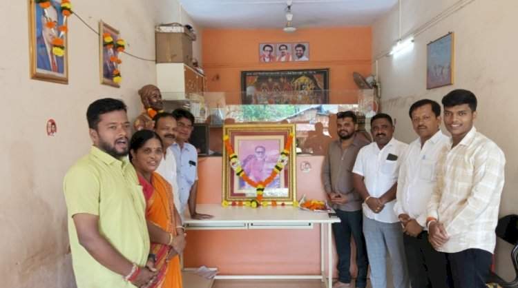 कुडाळ येथे शिवसेना (उद्धव बाळासाहेब ठाकरे)पक्ष वर्धापन दिन साजरा