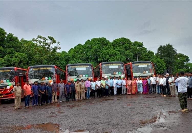 विजयदुर्ग आगाराला ५ नवीन एसटी बसेस प्राप्त