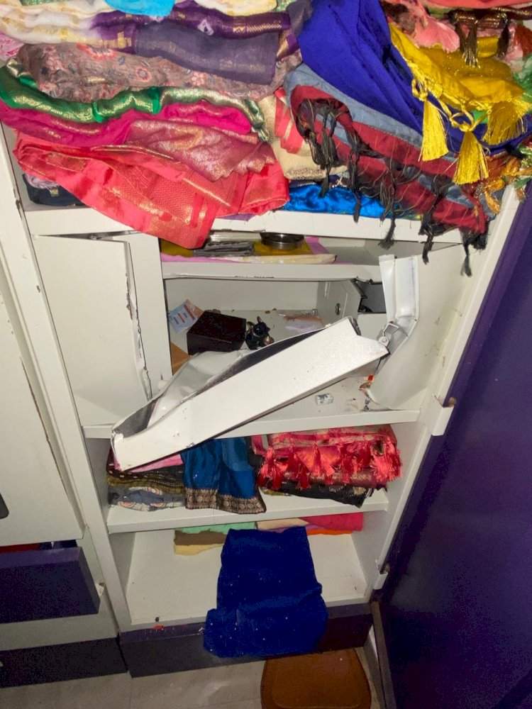 शिरोडा-वेळागरवाडी येथे घरफोडी..... एकूण ५,७१,५०० रुपयांचा मुद्देमाल लंपास