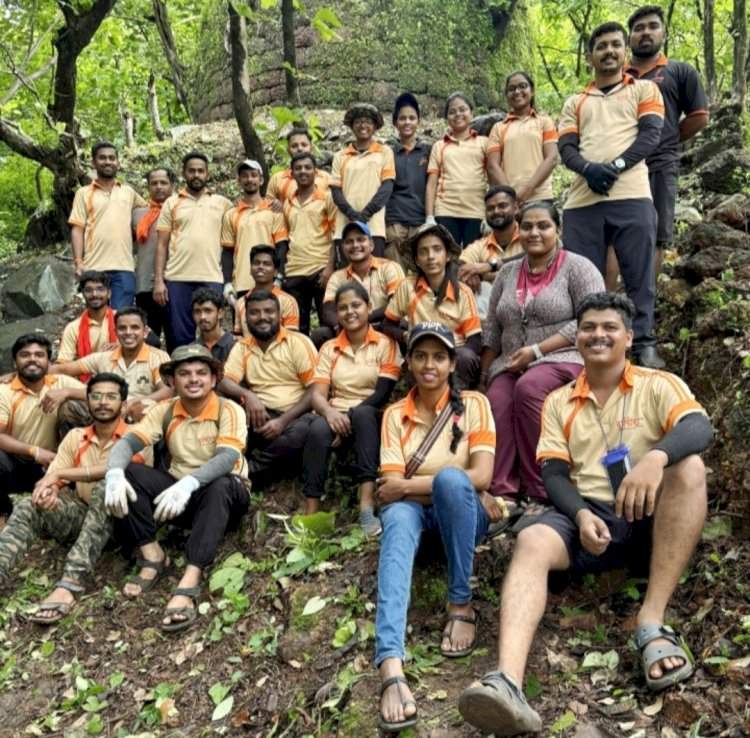 दुर्गवीर प्रतिष्ठानच्या माध्यमातून मालवण तालुक्यातील रामगड व भगवंतगडावर स्वच्छता मोहीम