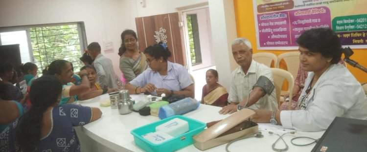 म्हापण येथे आरोग्य तपासणी शिबिर संपन्न.