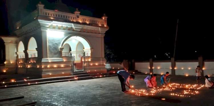 रेडी येथे 'दीपोत्सव २०२५' कार्यक्रम संपन्न