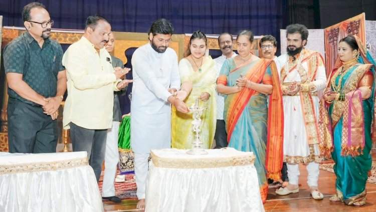 'इथे ओशाळला मृत्यू' नाट्यप्रयोगाने वेंगुर्ले भारावले