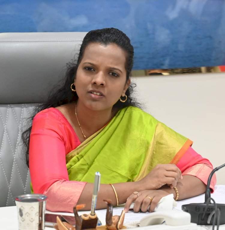 स्व-गणनेला वेग द्या; १०० टक्के पूर्णत्वाचे लक्ष्य - जिल्हाधिकारी तृप्ती धोडमिसे