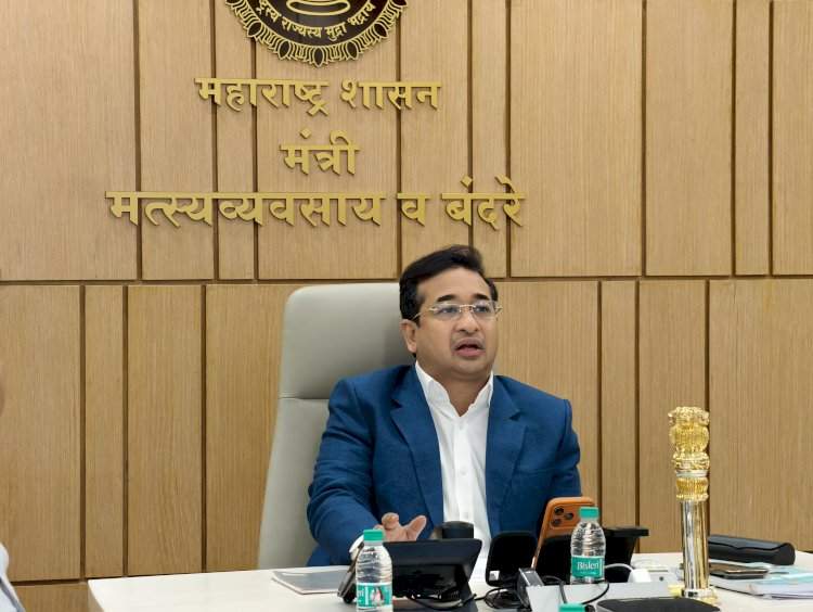 सिंधुदुर्गातील वीज-पाणीपुरवठा तातडीने सुरळीत करण्याचे पालकमंत्री नितेश राणे यांचे निर्देश
