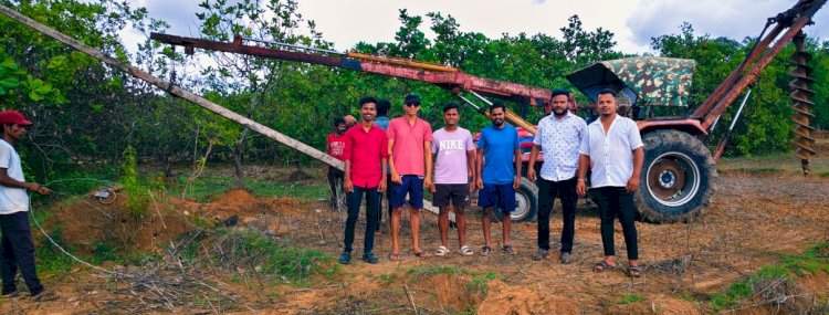 न्हावेली परिसरातील जीर्ण वीज खांब बदलण्याच्या कामाला सुरुवात
