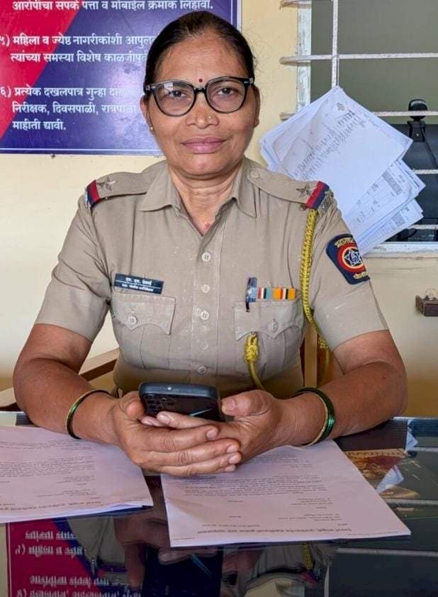 आचरा पोलीस स्टेशनच्या मिनाक्षी देसाई यांना पोलीस उपनिरीक्षक पदी बढती
