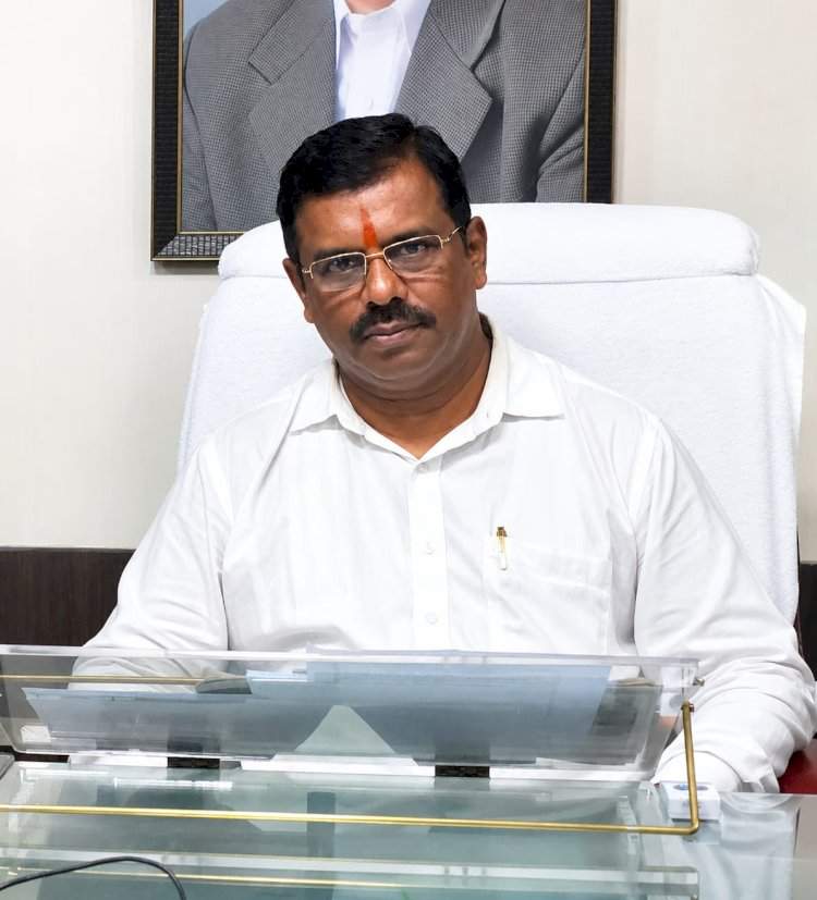 गणेशोत्सवानिमित्त ८ सप्टेंबर रोजी जिल्ह्यात विशेष स्वच्छता अभियान......स्वच्छतेसाठी नागरिक, गणेशोत्सव मंडळे व पर्यटकांनी सहकार्य करावे.....जिल्हा परिषद अध्यक्ष प्रमोद कामत यांचे आवाहन